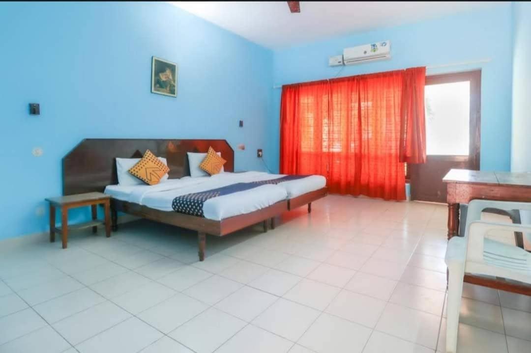 Hotel O Seaweed كوفالام المظهر الخارجي الصورة