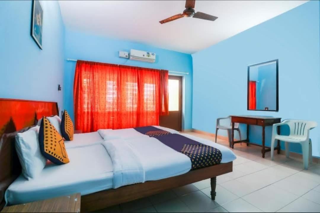 Hotel O Seaweed كوفالام المظهر الخارجي الصورة