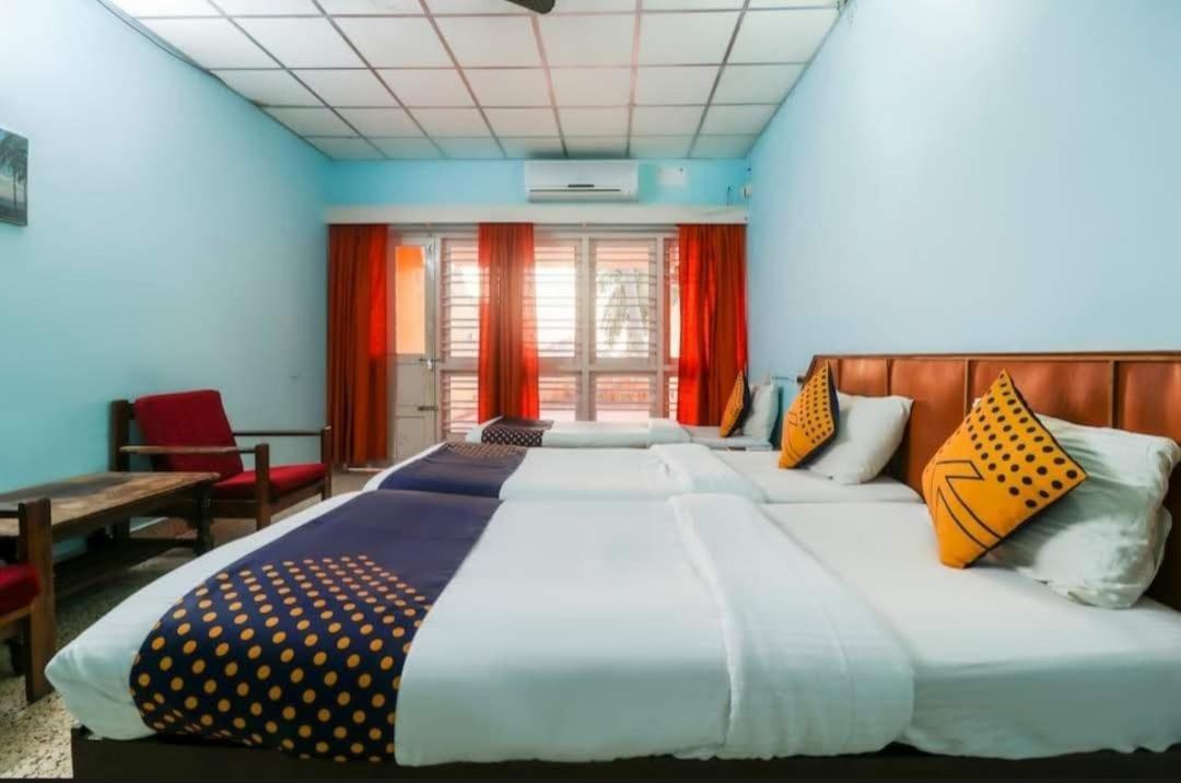 Hotel O Seaweed كوفالام المظهر الخارجي الصورة