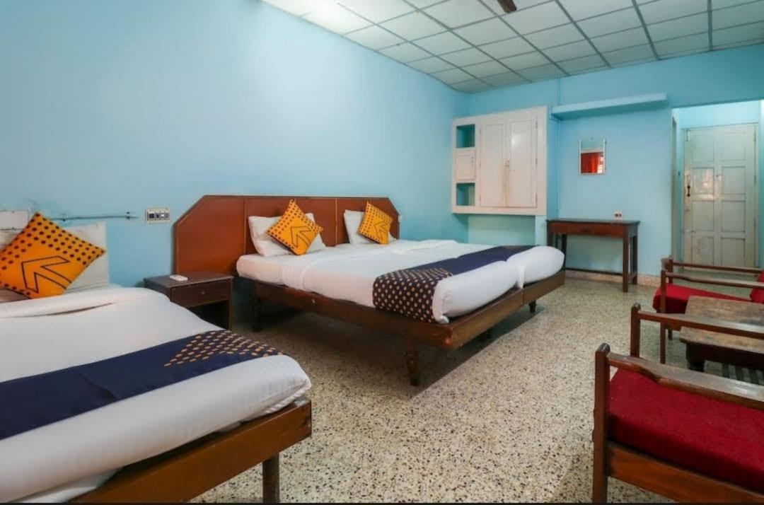 Hotel O Seaweed كوفالام المظهر الخارجي الصورة